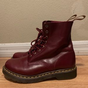 Burgundy Pascal Doc Martens ⭐️